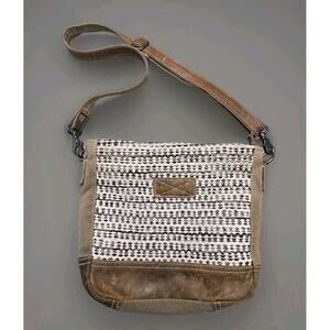 Myra Crossbody Bag Leather Rug Design Read